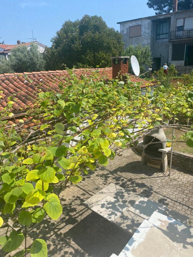 Apartman Nela Apartment Пореч Екстериор снимка